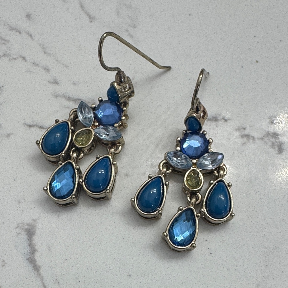 Dangly blue gem/stone earrings